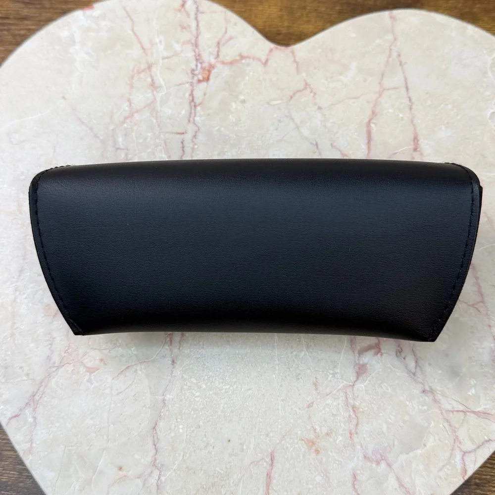 Ray-Ban elegant black